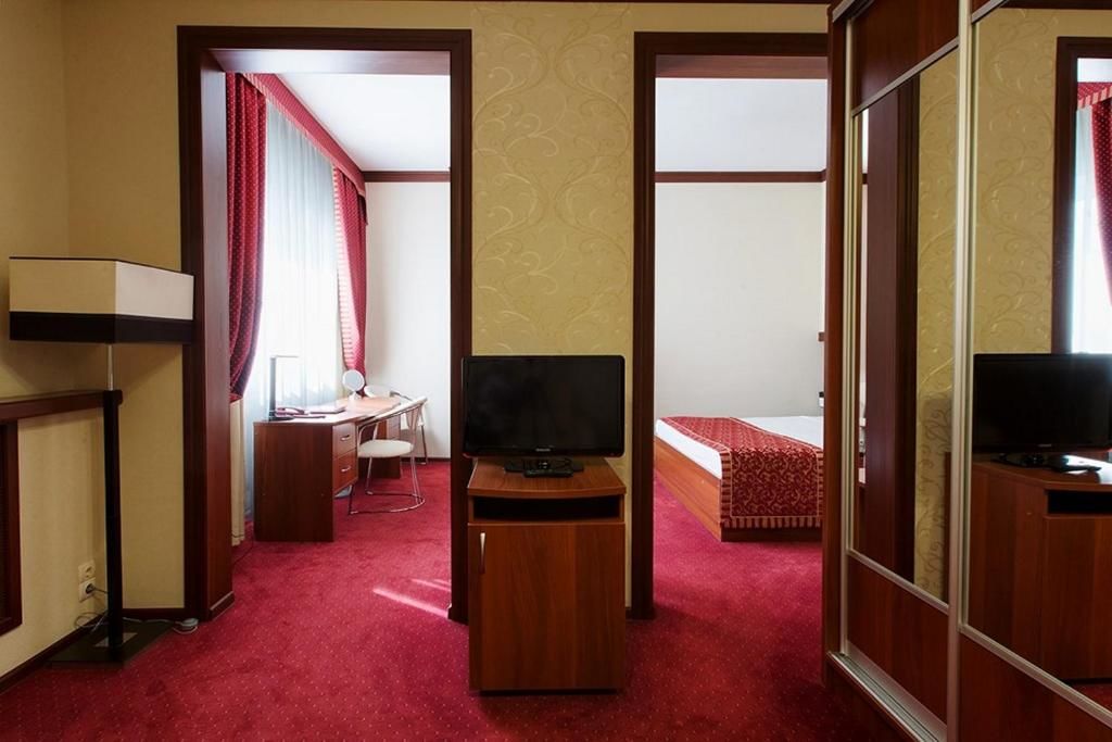Гостиница Бизнес-Отель Татарстан Набережные Челны